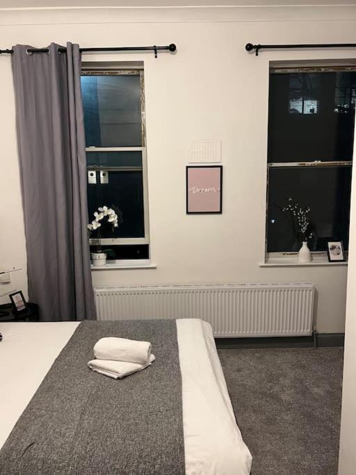 1 Bedroom Flat In Kings Cross! Londra Exterior foto